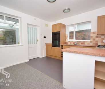 2 bedroom detached bungalow to rent - Photo 6