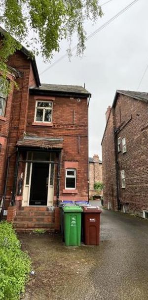 Flat 4 Zetland Road :: Chorlton - Photo 1