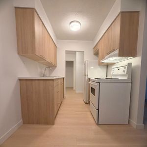 Fairview Court - Photo 2