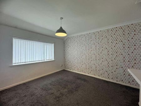 Uplands Close, Dudley, West Midlands, DY2 - Photo 4