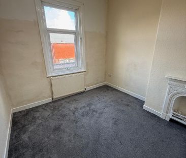 2 bedroom house to rent - Photo 2