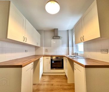 15 Parkgate Parade, Belfast, BT4 1ET - Photo 3