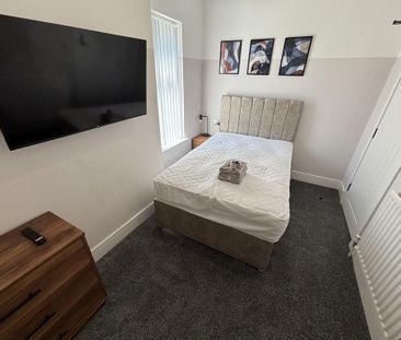 1 bedroom in a house share to rent - Photo 6