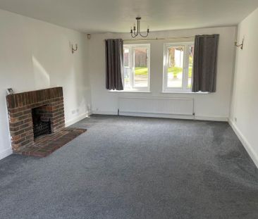 4 bedroom detached house to rent - Photo 1