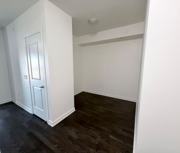 For Lease - 4675 Metcalfe Avenue Unit# 2101, Mississauga, Ontario - Photo 6