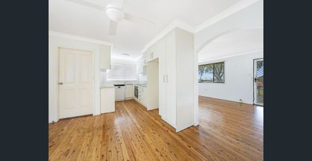 Low Maintenance Lakeside Living - Photo 4