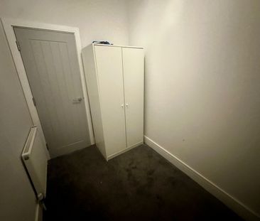 2 Bed Flat, Norfolk Street, CV1 - Photo 3