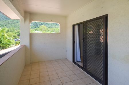 13/65-69 Cedar Road, Palm Cove QLD 4879 - Photo 2