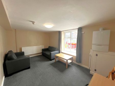 4 Bed Maisonette, Stokes Croft, BS1 - Photo 2