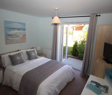 1 bedroom in a house share to rent - Photo 4