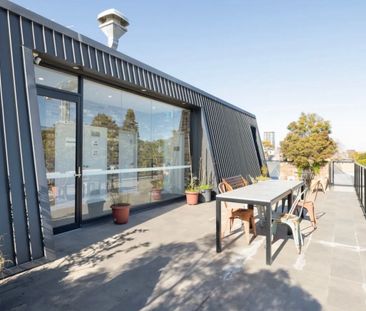 Contemporary Warehouse-Style Apartment - Photo 4