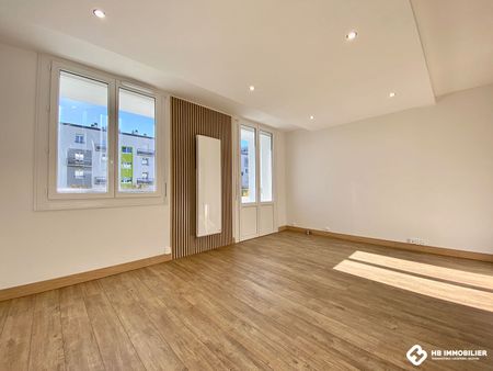 Location Appartement 3 pièces 63m² ROANNE 42300 - Photo 2
