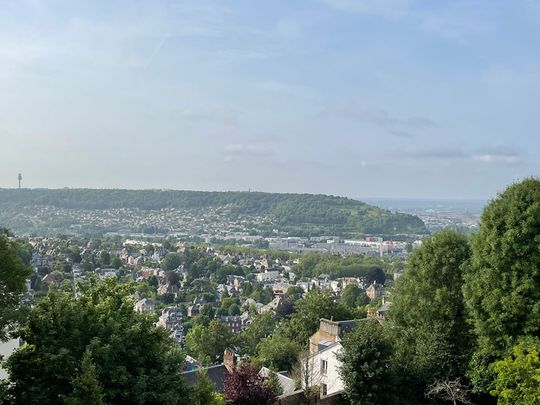 Location Appartement 4 pièces 92m² - Photo 1