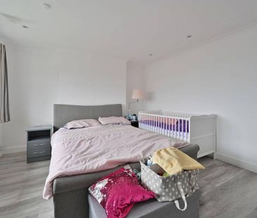 4 bedroom maisonette to rent - Photo 5