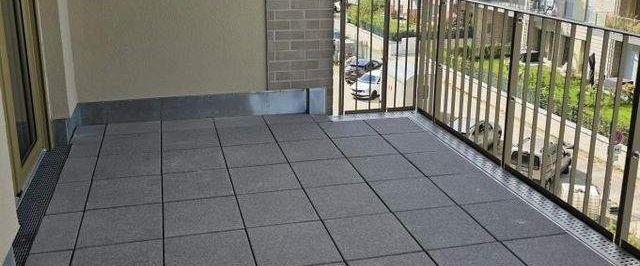 Hafencity Dresden! Traumhafte Wohnung mit zwei großen Balkonen, Lift und vieles mehr - Foto 1