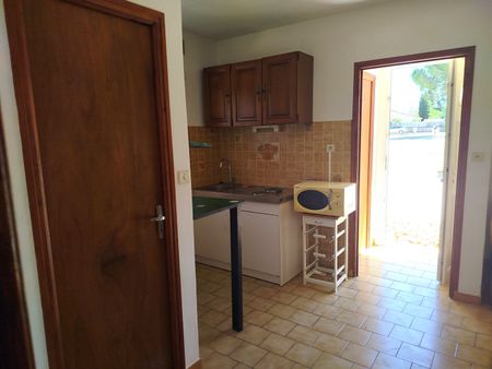 Appartement T2 Mallemort à louer - Photo 3