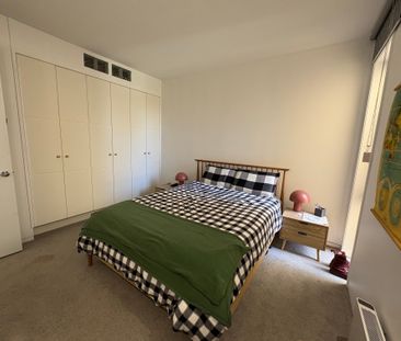 North Melbourne - Photo 5