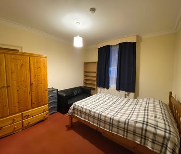 1 Bed Flat, Arlington Road, NW1 - Photo 5