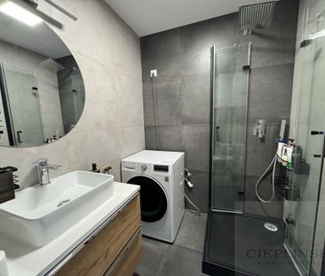 2 pokoje po remoncie! Balkon! Parking - Zdjęcie 4