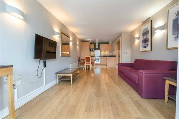 Empire Square West, Borough, SE1 - Photo 1