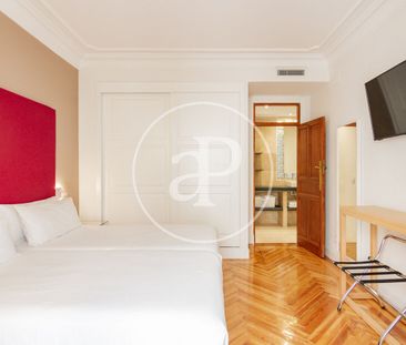 Flat for rent in Sol (Madrid) - Photo 2