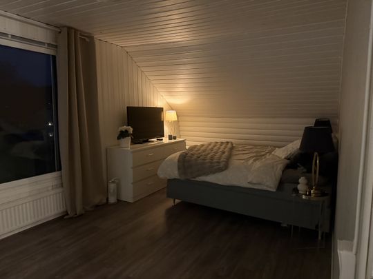 Göteborgsvägen, Uddevalla - Photo 1