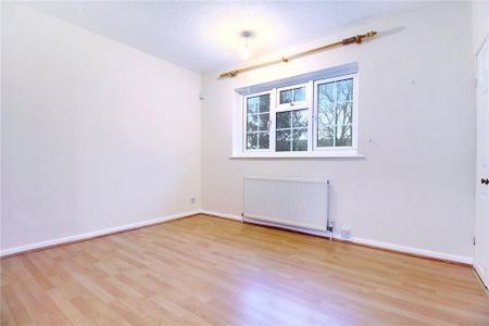 2 bedroom semi-detached house to rent - Photo 4