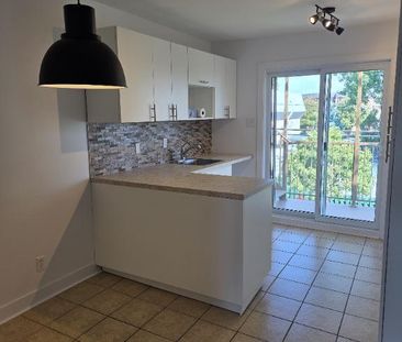Logement 41/2 à louer - Photo 1