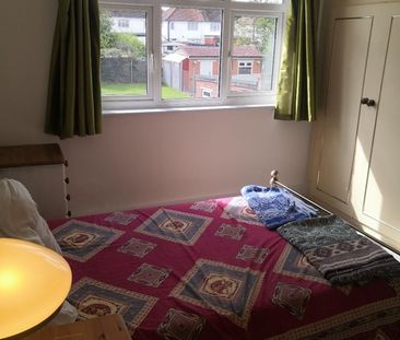 Room in a Shared House, Wembley, HA0 - Photo 2