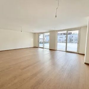 EINZIGARTIGE MIETWOHNUNG in Döbling: 4-Zimmer, ca. 270 m² private Grünfläche & ca. 60 m² Sonnenterrasse - Photo 2