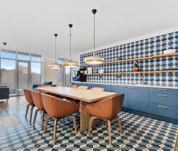 2 bedroom penthouse to rent - Photo 4