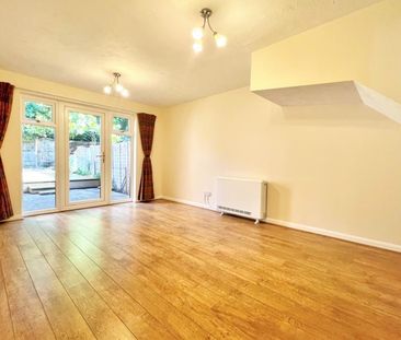 2 bedroom end of terrace house to rent - Photo 1