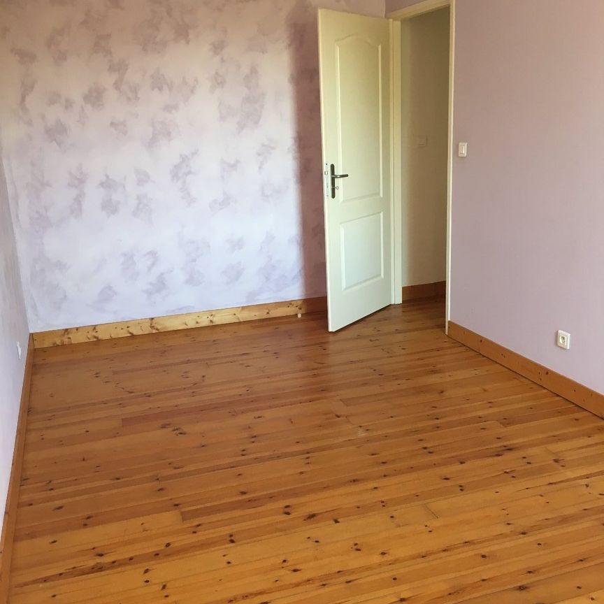Location Maison 3 pièces 51m² BOURG CHARENTE 16200 - Photo 1