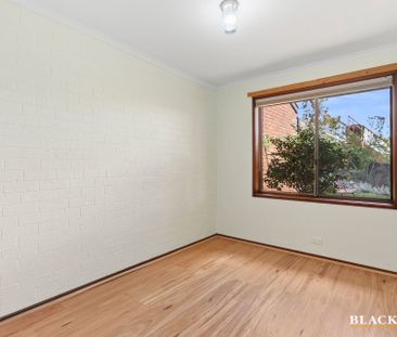 13/5 Lane-Poole Place, Yarralumla ACT 2600 - House For Rent | Domain - Photo 2
