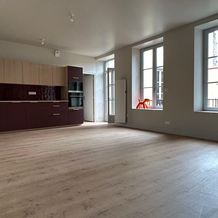 Au coeur du plateau central, superbe T3 entièrement rénové - Photo 1