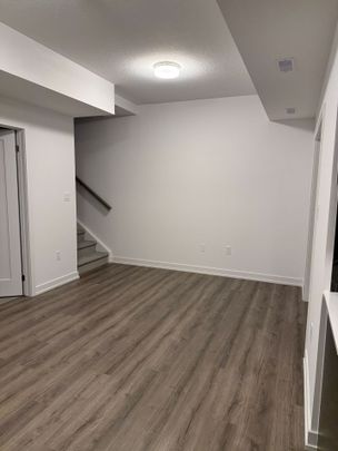 For Lease - 940 St David Street Unit# 100, Centre Wellington, Ontario - Photo 1