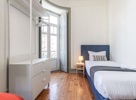 Rua Tenente Ferreira Durão, Lisbon, Lisbon 1350-315 - Photo 3