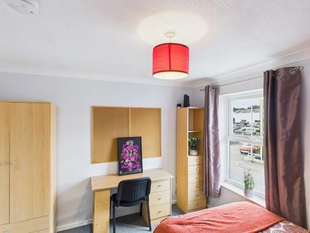 3 bedroom terraced house to rent - Photo 3