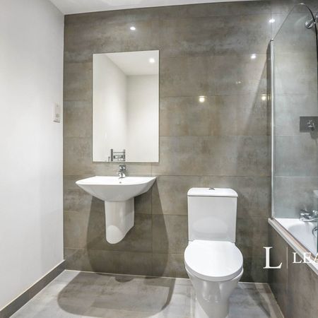 1 bedroom apartment to rent QUEENSGATE, REDHILL - Photo 4