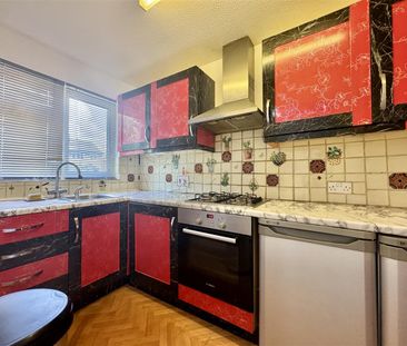 Lapponum Walk, Hayes - Photo 5