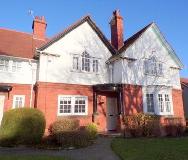 Pool Bank, Port Sunlight - Photo 1