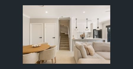 Designer Townhouse Luxury in the Exclusive Topia Estate - Photo 2