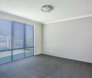 LOW MAINTENANCE HOME IN DALYELLUP - Photo 4