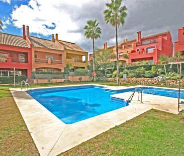 Townhouse in The Golden Mile - Photo 4