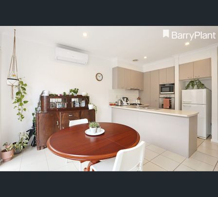 11/28 Potts Road, Langwarrin, Vic 3910 - Photo 1