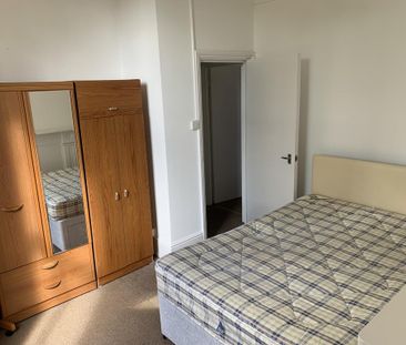 1 bedroom flat to rent - Photo 6
