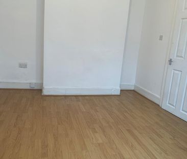 Moore Street - Photo 6