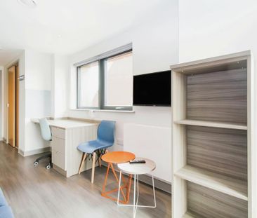Studio to rent - Photo 5
