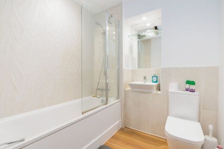 John Thornycroft Road - Photo 4