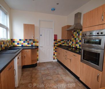 ROOM 6 - Excellent Location Close to Hospital - Westborough Road - Photo 5